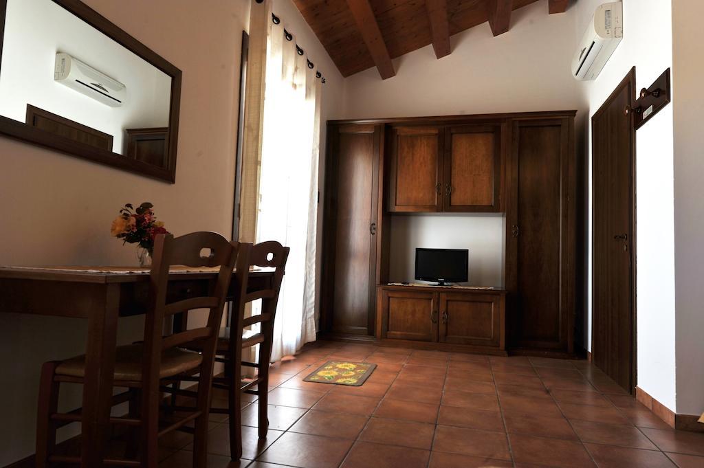 Oasi Di Cava Ispica Villa Pietre Nere San Zagaria Habitación foto