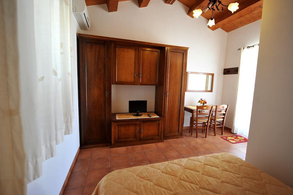 Oasi Di Cava Ispica Villa Pietre Nere San Zagaria Habitación foto